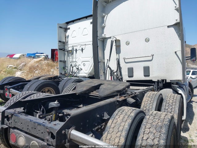 Продажа на аукционе авто 2018 Kenworth T680, vin: 1XKYD49X3JJ190312, номер лота: 44965016