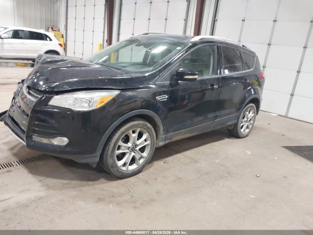 1FMCU0JX4GUC34427 Ford Escape Titanium