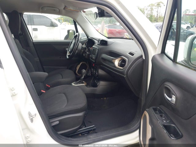Продажа на аукционе авто 2015 Jeep Renegade Latitude, vin: ZACCJABT5FPC26657, номер лота: 44965032