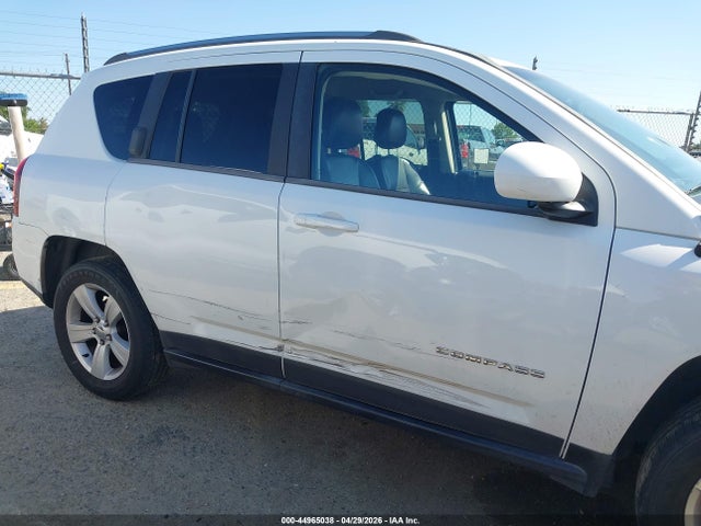 1C4NJDEB1ED532524 Jeep Compass Latitude