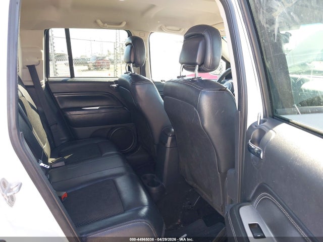 1C4NJDEB1ED532524 Jeep Compass Latitude