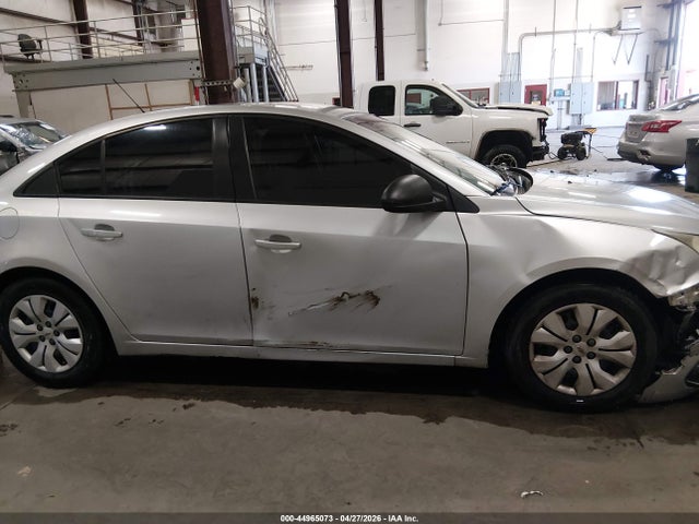 44965073 :رقم المزاد ، 1G1PA5SH0F7175546 vin ، 2015 Chevrolet Cruze Ls Auto مزاد بيع