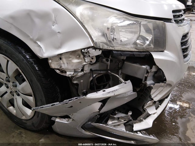 44965073 :رقم المزاد ، 1G1PA5SH0F7175546 vin ، 2015 Chevrolet Cruze Ls Auto مزاد بيع