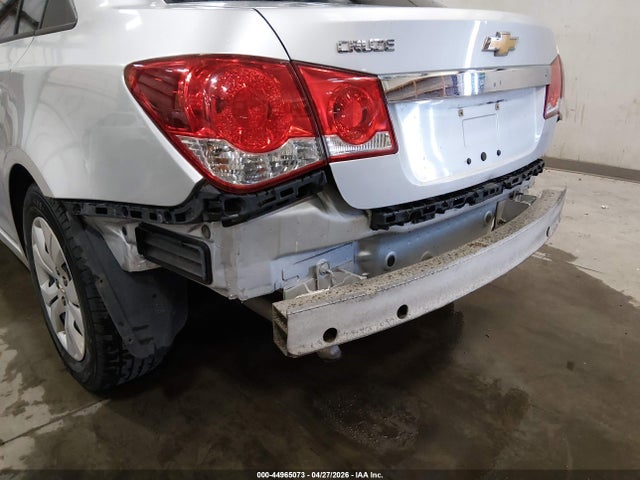 44965073 :رقم المزاد ، 1G1PA5SH0F7175546 vin ، 2015 Chevrolet Cruze Ls Auto مزاد بيع