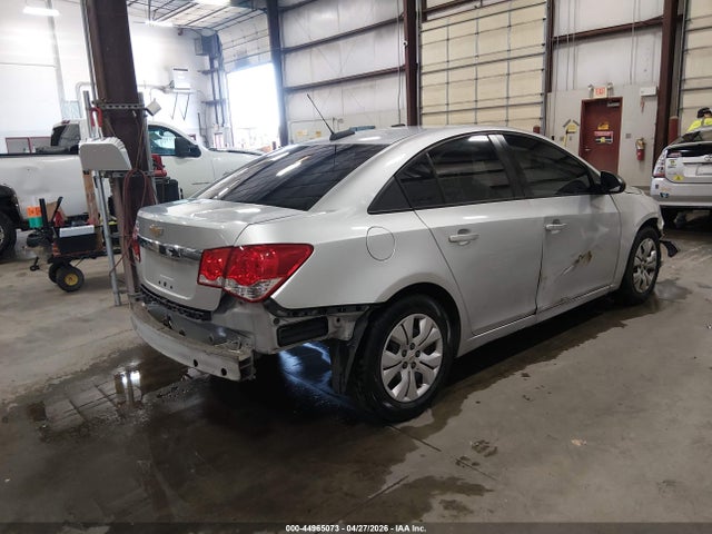 44965073 :رقم المزاد ، 1G1PA5SH0F7175546 vin ، 2015 Chevrolet Cruze Ls Auto مزاد بيع