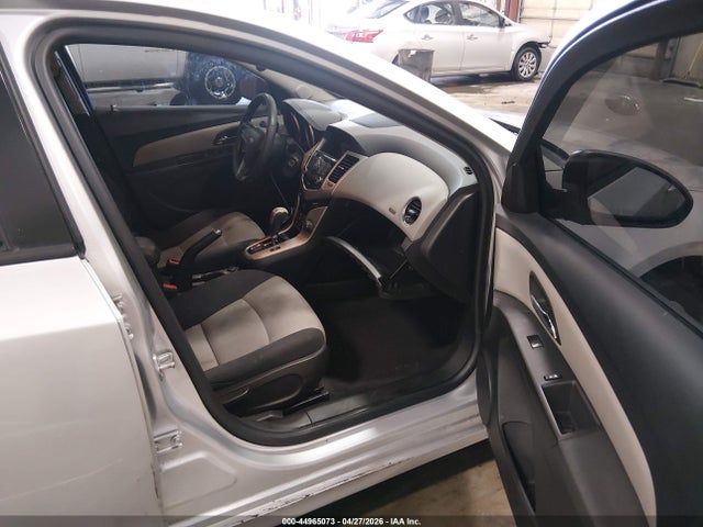 44965073 :رقم المزاد ، 1G1PA5SH0F7175546 vin ، 2015 Chevrolet Cruze Ls Auto مزاد بيع