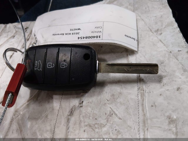 KIA Sorento 2.4l L 2019 5XYPG4A32KG611767 Image 11