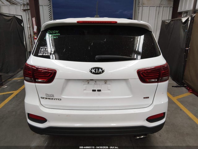 KIA Sorento 2.4l L 2019 5XYPG4A32KG611767 Image 16