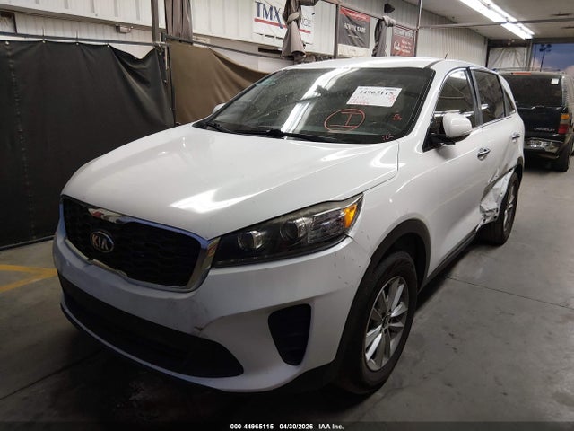 KIA Sorento 2.4l L 2019 5XYPG4A32KG611767 Image 2