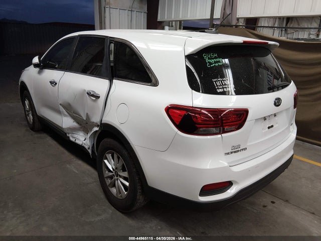 KIA Sorento 2.4l L 2019 5XYPG4A32KG611767 Image 3