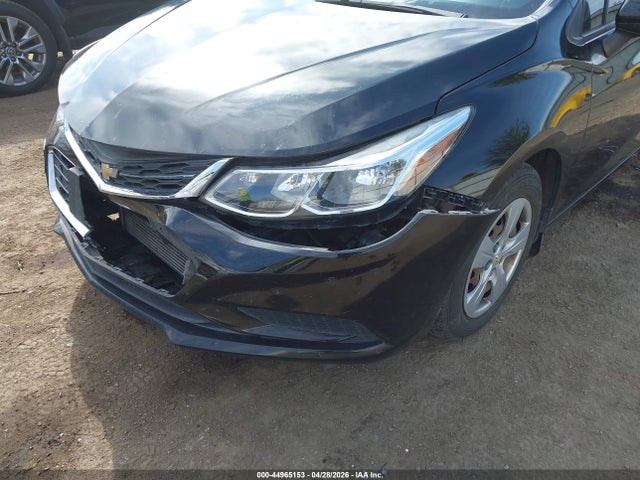 Chevrolet Cruze Ls Auto 2017 1G1BC5SM0H7142969 Image 6