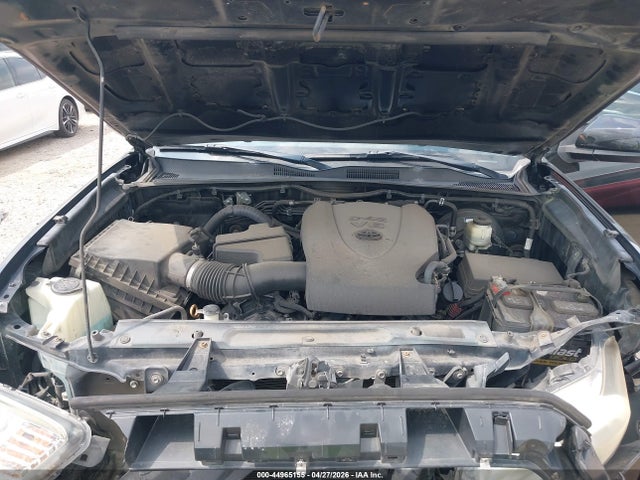 Toyota Tacoma Sr5 V6 2017 5TFAZ5CN4HX040504 Image 10