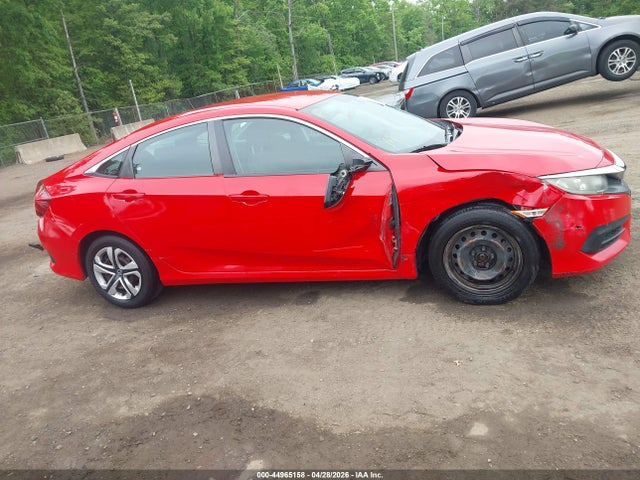 Auction sale of the 2016 Honda Civic Lx, vin: 2HGFC2F5XGH554752, lot number: 44965158