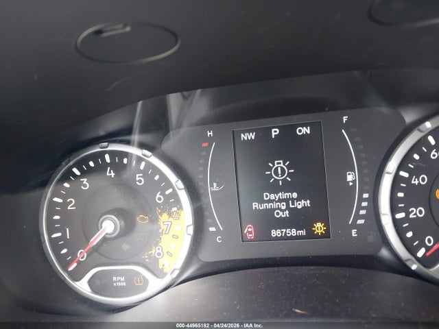 Продаж на аукціоні авто 2018 Jeep Renegade Altitude Fwd, vin: ZACCJABB7JPH40445, номер лоту: 44965182