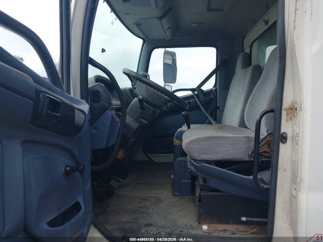 44965185 :رقم المزاد ، 5PVNE8JV272S50516 vin ، 2007 Hino Hino 268 مزاد بيع