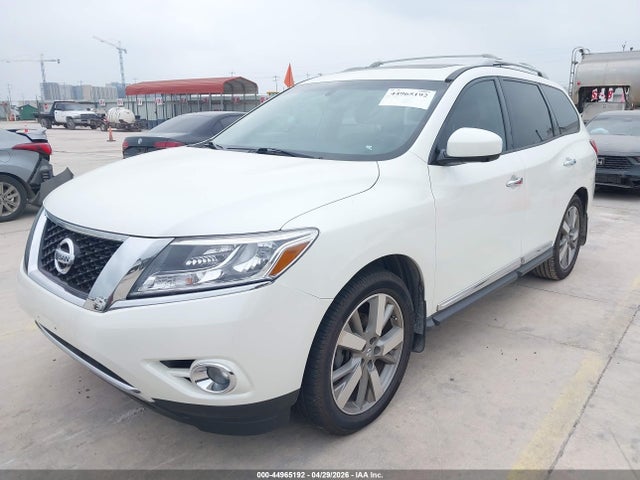 Продажа на аукционе авто 2016 Nissan Pathfinder Platinum, vin: 5N1AR2MN7GC605178, номер лота: 44965192