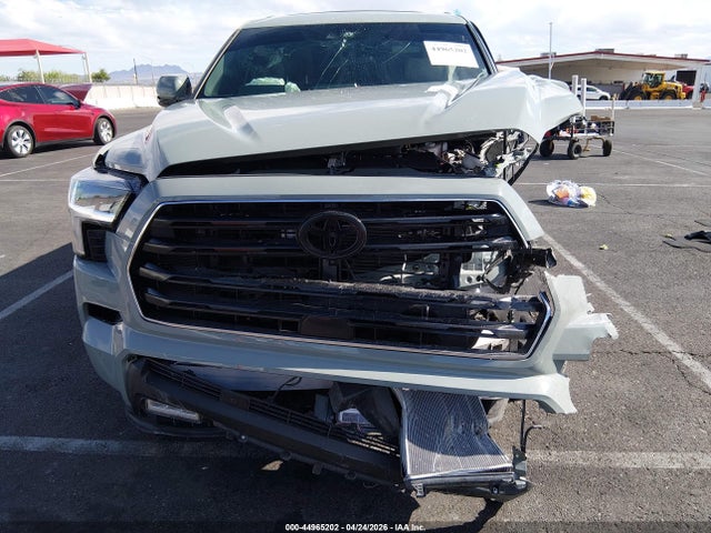 Toyota Sequoia Sr5 2025 7SVAAABA1SX071043 Image 12