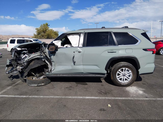 Toyota Sequoia Sr5 2025 7SVAAABA1SX071043 Image 14