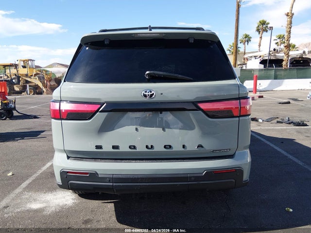 Toyota Sequoia Sr5 2025 7SVAAABA1SX071043 Image 16