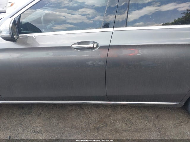 44965219 :رقم المزاد ، WDDZF4KB2HA142812 vin ، 2017 Mercedes-benz E 300 4matic مزاد بيع