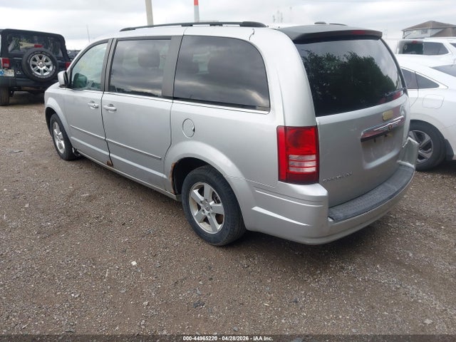 2010 Chrysler Town & Country Touring მანქანა იყიდება აუქციონზე, vin: 2A4RR5D1XAR500620, აუქციონის ნომერი: 44965220