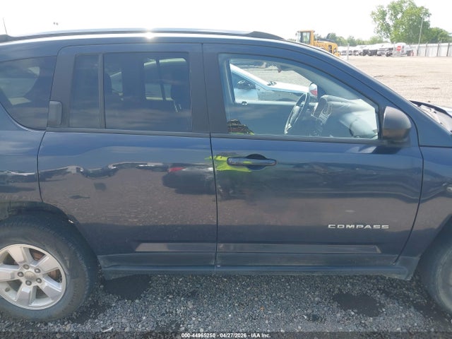 2014 Jeep Compass Sport მანქანა იყიდება აუქციონზე, vin: 1C4NJCBAXED593683, აუქციონის ნომერი: 44965250