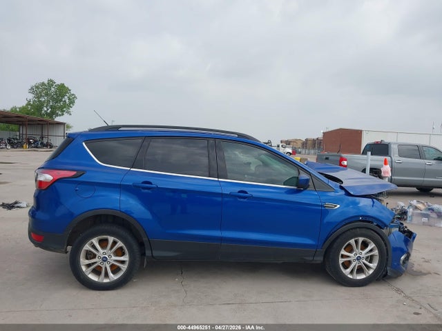 44965251 :رقم المزاد ، 1FMCU0GD1HUB41217 vin ، 2017 Ford Escape Se مزاد بيع