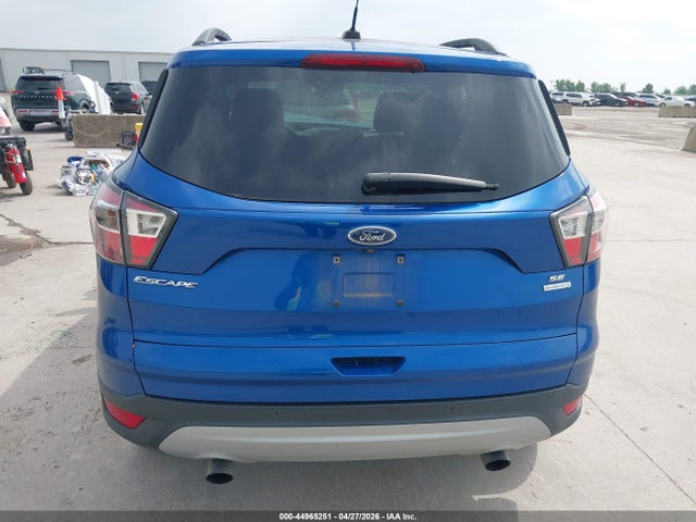 44965251 :رقم المزاد ، 1FMCU0GD1HUB41217 vin ، 2017 Ford Escape Se مزاد بيع