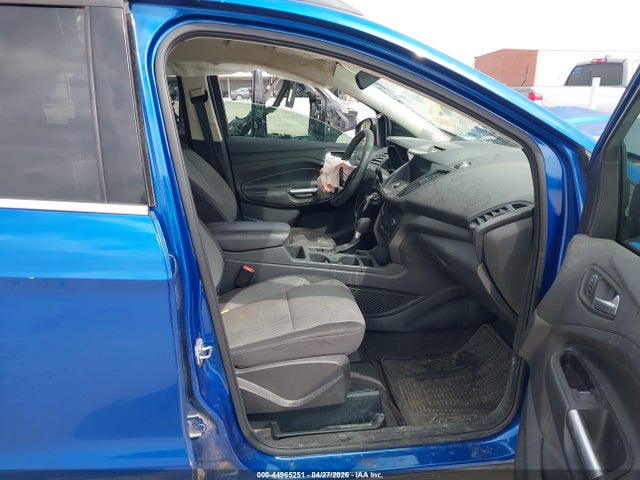 44965251 :رقم المزاد ، 1FMCU0GD1HUB41217 vin ، 2017 Ford Escape Se مزاد بيع