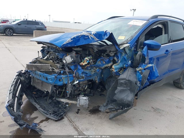44965251 :رقم المزاد ، 1FMCU0GD1HUB41217 vin ، 2017 Ford Escape Se مزاد بيع