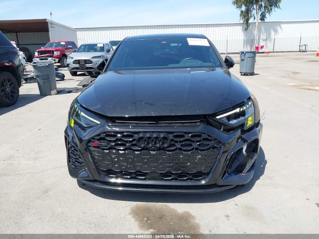 2023 Audi Rs 3 Tfsi Quattro S Tronic მანქანა იყიდება აუქციონზე, vin: WUAG4DGY2PA903005, აუქციონის ნომერი: 44965253