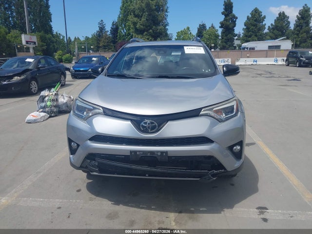 Toyota RAV4 SE 2018 2T3NFREV1JW409473 Image 12