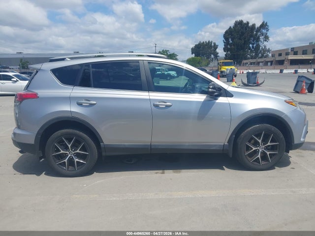 Toyota RAV4 SE 2018 2T3NFREV1JW409473 Image 13