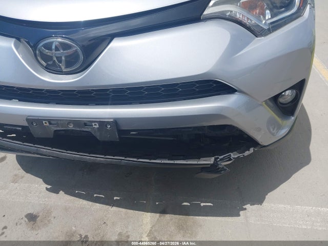 Toyota RAV4 SE 2018 2T3NFREV1JW409473 Image 6