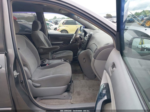 44965266 :رقم المزاد ، 5TDZA23C95S381244 vin ، 2005 Toyota Sienna Le مزاد بيع