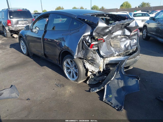 44965271 :رقم المزاد ، 7SAYGAEE4PF887058 vin ، 2023 Tesla Model Y Awd/long Range Dual Motor All-wheel Drive مزاد بيع