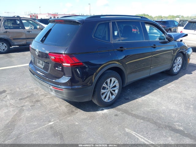 2018 Volkswagen Tiguan 2.0t S მანქანა იყიდება აუქციონზე, vin: 3VV0B7AX3JM077038, აუქციონის ნომერი: 44965279
