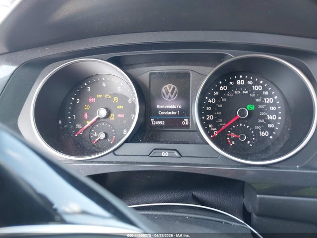 2018 Volkswagen Tiguan 2.0t S მანქანა იყიდება აუქციონზე, vin: 3VV0B7AX3JM077038, აუქციონის ნომერი: 44965279