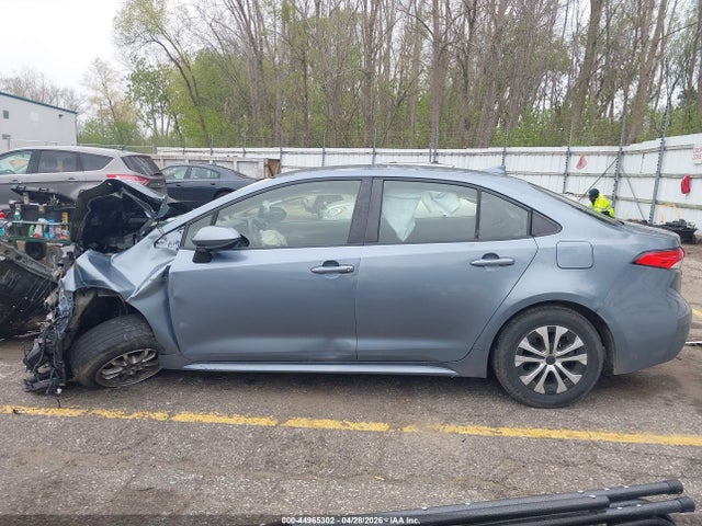 Toyota Corolla Hybrid Le 2021 JTDEAMDE1MJ027434 Image 13