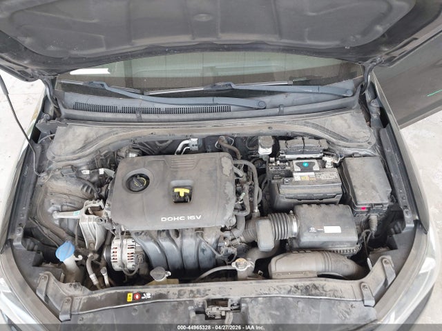 5NPD84LF5HH181645 Hyundai ELANTRA SE