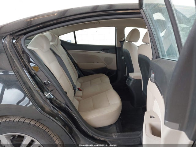 5NPD84LF5HH181645 Hyundai ELANTRA SE