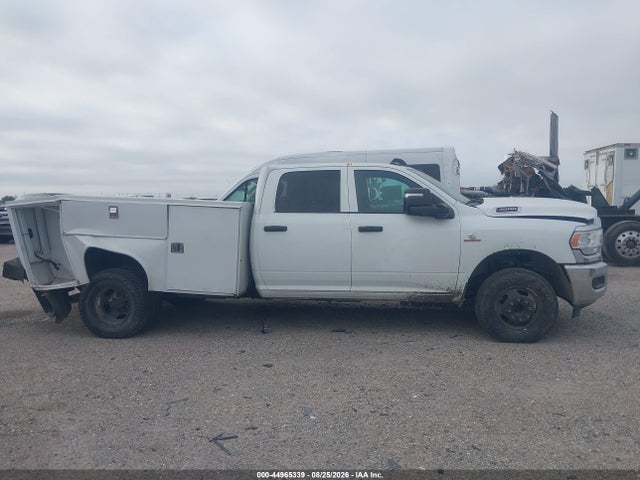 44965339 :رقم المزاد ، 3C7WRTCL7RG175445 vin ، 2024 Ram 3500 Chassis Tradesman/slt/laramie/limited مزاد بيع