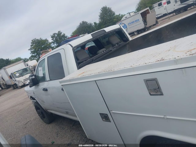 44965339 :رقم المزاد ، 3C7WRTCL7RG175445 vin ، 2024 Ram 3500 Chassis Tradesman/slt/laramie/limited مزاد بيع