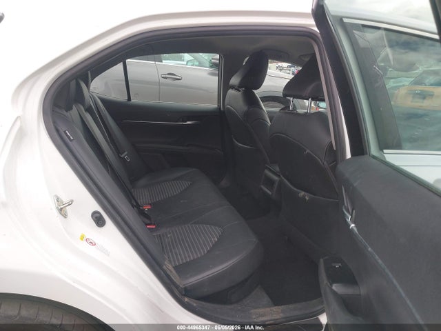 4T1B21HK8JU505675 Toyota Camry Hybrid Se