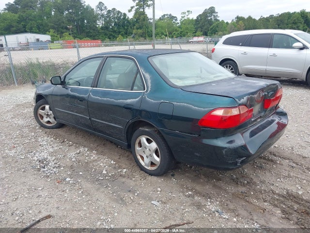 44965387 :رقم المزاد ، 1HGCG1657YA057398 vin ، 2000 Honda Accord 3.0 Ex مزاد بيع