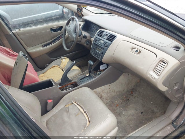 44965387 :رقم المزاد ، 1HGCG1657YA057398 vin ، 2000 Honda Accord 3.0 Ex مزاد بيع