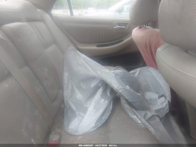 44965387 :رقم المزاد ، 1HGCG1657YA057398 vin ، 2000 Honda Accord 3.0 Ex مزاد بيع