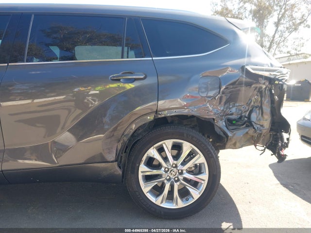 Aukcja sprzedaży 2023 Toyota Highlander Hybrid Limited, vin: 5TDXBRCHXPS578452, numer aukcji: 44965398