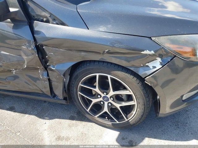 1FADP3H23HL336990 Ford FOCUS SEL