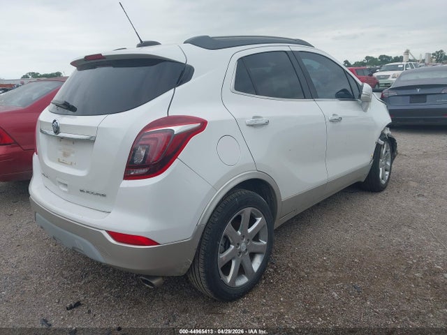 44965413 :رقم المزاد ، KL4CJCSM8JB561316 vin ، 2018 Buick Encore Essence مزاد بيع